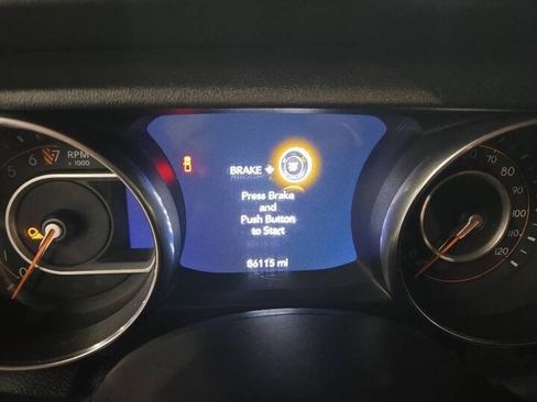 Used 2020 Jeep Gladiator Overland image 13