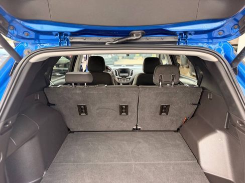 Used 2019 Chevrolet Equinox LT FWD image 22