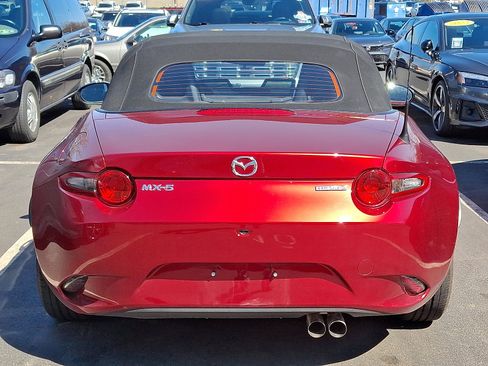 Used 2021 MAZDA MX-5 Miata Sport image 5