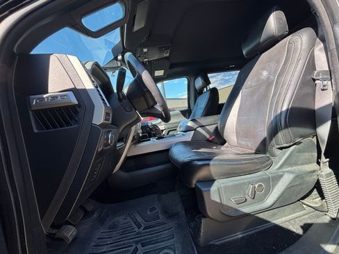 Used 2015 Ford F150 Lariat w/ Equipment Group 502A Luxury image 7