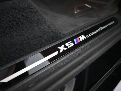 Used 2025 BMW X5 M Competition w/ Executive Package AWD/4WD image 23