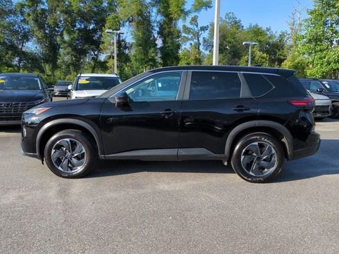 Used 2025 Nissan Rogue SV AWD/4WD image 7