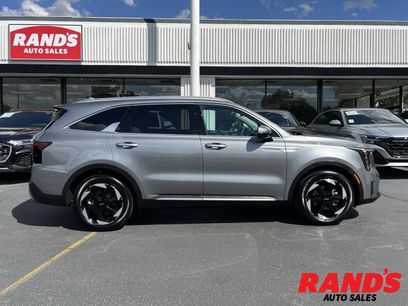 Used 2025 Kia Sorento EX