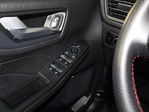 Used 2024 Ford Escape ST-Line image 33