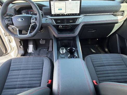New 2026 Ford Explorer ST-Line w/ ST-Line Street Pack image 26