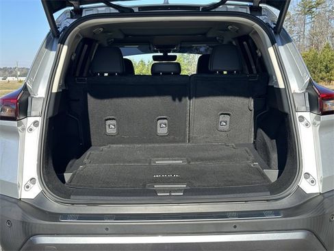 Certified 2023 Nissan Rogue SL w/ SL Premium Package image 19