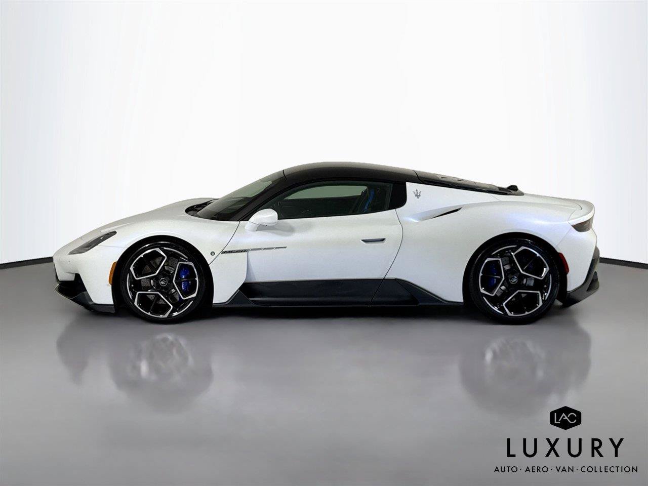 Used 2023 Maserati MC20 Coupe RWD image 8