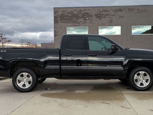 Used 2019 Chevrolet Silverado 1500 LT w/ All Star Edition image 9