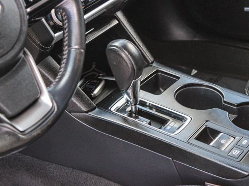 Used 2019 Subaru Outback 2.5i Limited image 21