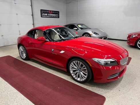 Used 2010 BMW Z4 sDrive35i image 70