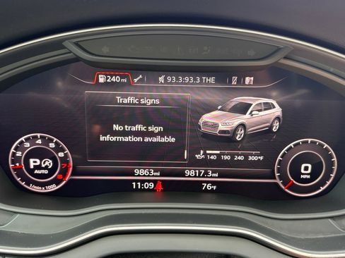 Used 2020 Audi Q5 2.0T Premium Plus AWD/4WD image 12