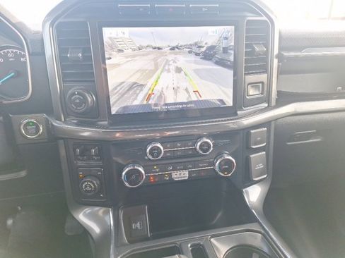 Used 2022 Ford F150 XLT w/ Equipment Group 302A High image 17