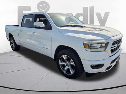 Used 2023 RAM 1500 Laramie AWD/4WD image 3