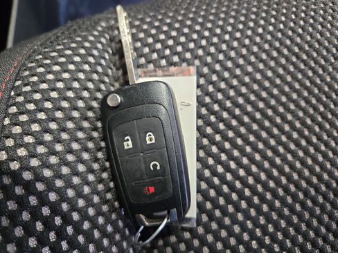Used 2015 Chevrolet Equinox LT w/ Driver Convenience Package FWD image 39