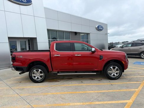 Used 2024 Ford Ranger Lariat w/ FX4 Off-Road Package AWD/4WD image 10