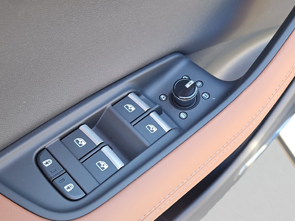 New 2027 Audi Q8 Premium Plus AWD/4WD image 20
