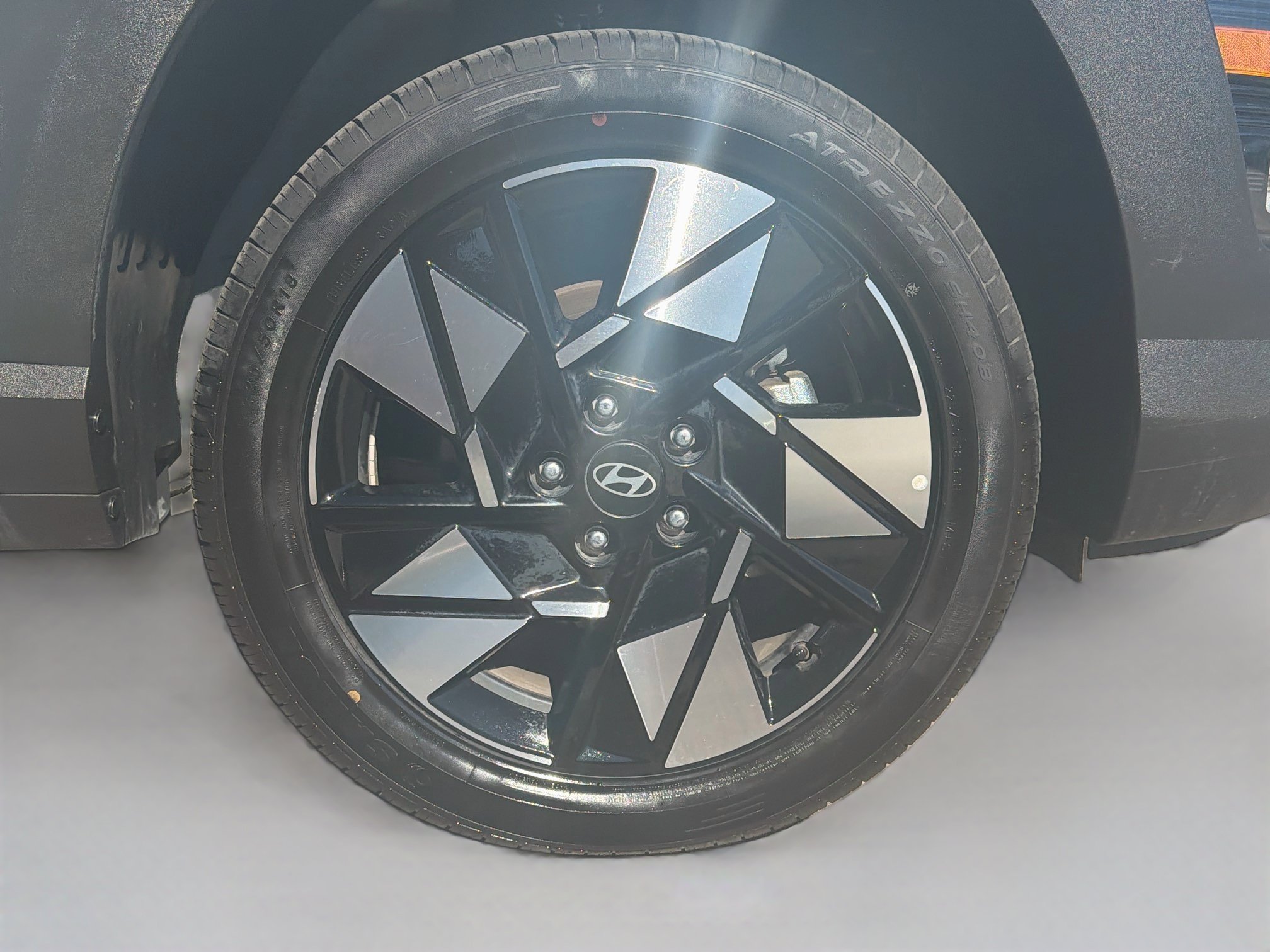 Used 2025 Hyundai Kona SEL AWD/4WD image 11