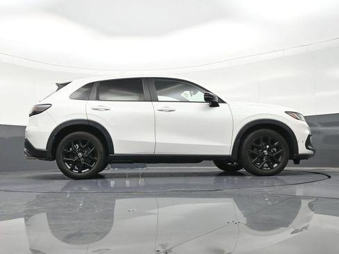 Used 2024 Honda HR-V Sport image 27