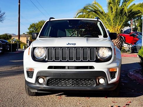 Certified 2022 Jeep Renegade Latitude image 5