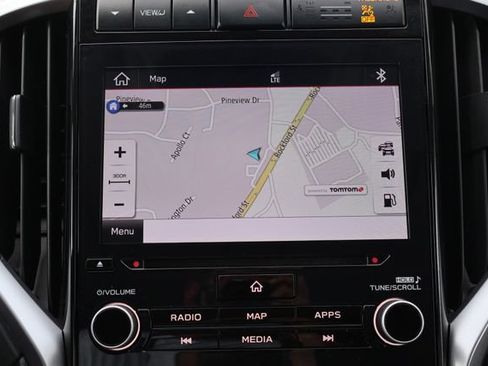 Certified 2022 Subaru Ascent Touring AWD/4WD image 10
