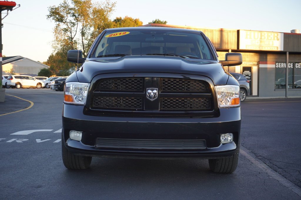 Used 2012 RAM 1500 Express RWD image 2