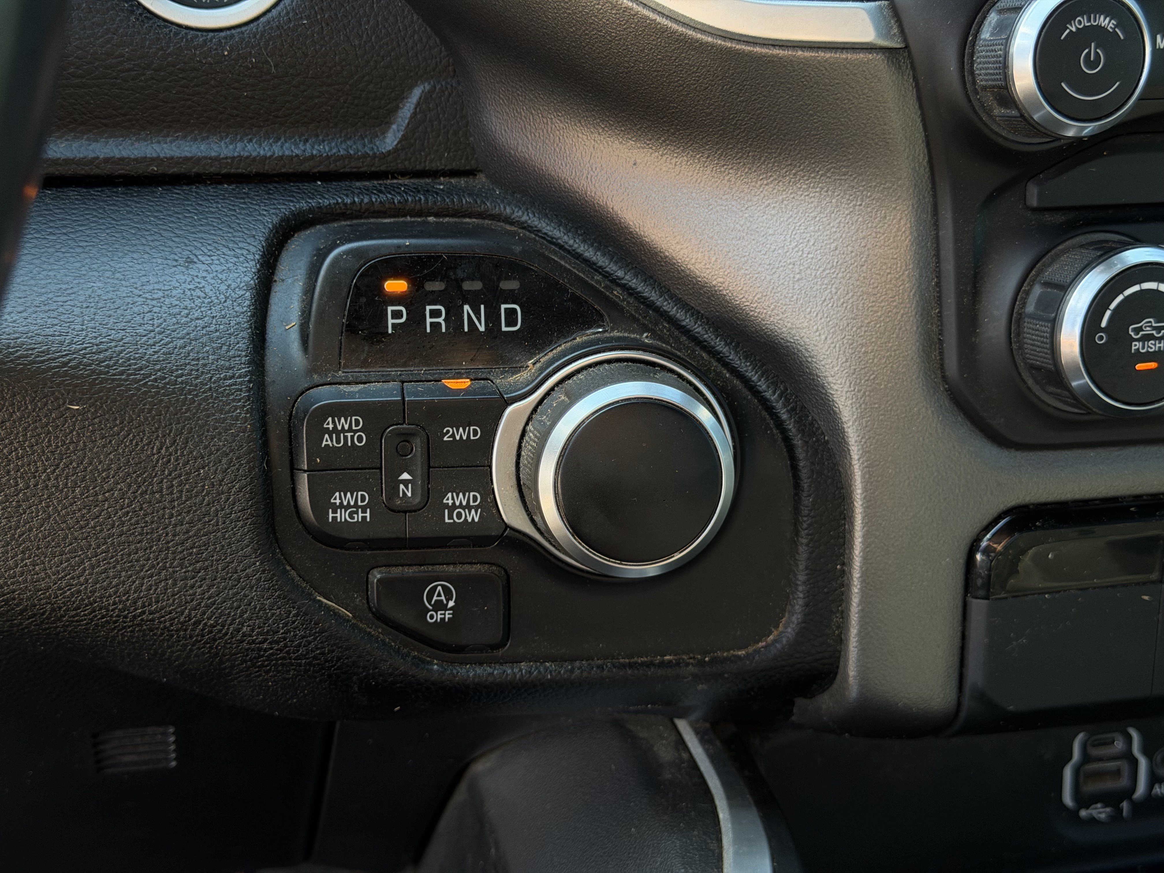 Used 2020 RAM 1500 Big Horn AWD/4WD image 15