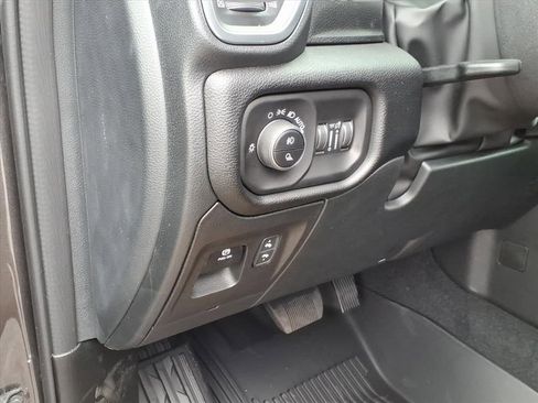 New 2026 RAM 1500 Big Horn AWD/4WD image 18
