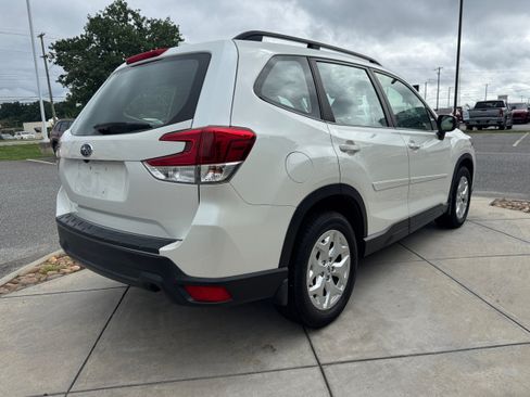 Used 2019 Subaru Forester w/ Alloy Wheel Package AWD/4WD image 6