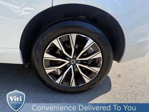 Certified 2023 Volvo XC60 B5 Plus w/ Climate Package image 13
