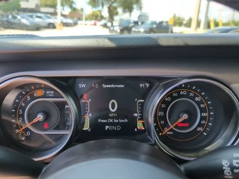 Used 2021 Jeep Wrangler Unlimited Sport AWD/4WD image 12