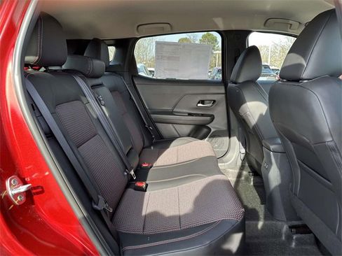 New 2026 Nissan Kicks SR w/ Cold Weather Package image 11