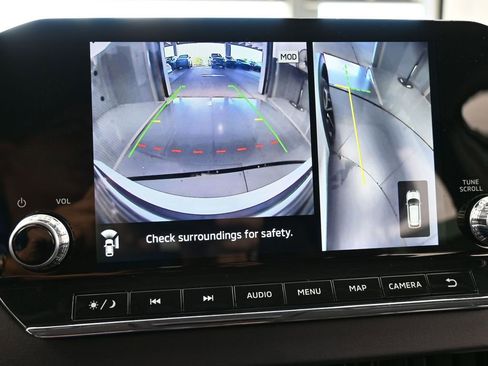 Used 2023 Mitsubishi Outlander SE image 23