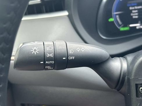 Used 2023 Toyota Venza Limited AWD/4WD image 31