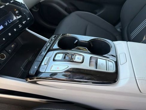 Certified 2024 Hyundai Tucson Blue AWD/4WD image 20