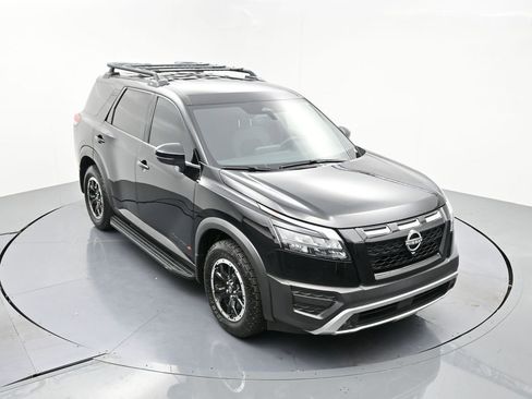 Used 2024 Nissan Pathfinder Rock Creek AWD/4WD image 19