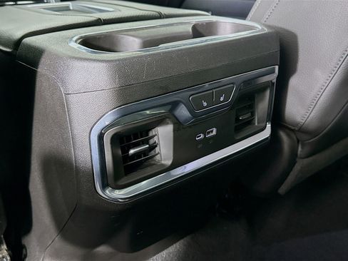Used 2022 GMC Sierra 1500 Denali image 28