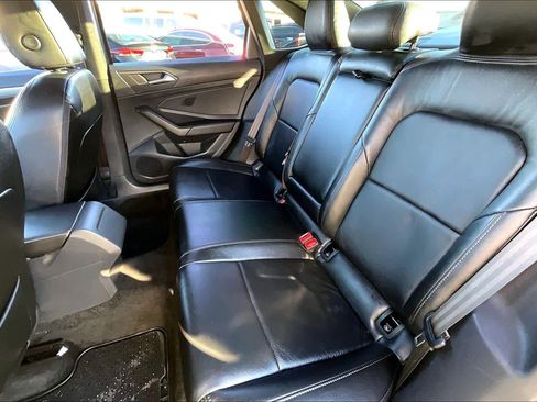 Used 2023 Volkswagen Jetta Sport image 18