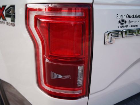 Used 2015 Ford F150 Lariat w/ Equipment Group 501A Mid AWD/4WD image 31