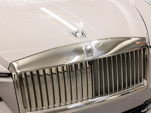 Certified 2024 Rolls-Royce Spectre w/ Spectre Launch Package image 7