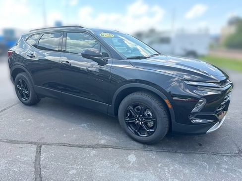 Used 2023 Chevrolet Blazer LT w/ Convenience Package AWD/4WD image 7