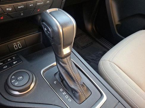 Certified 2020 Ford Ranger XLT w/ Equipment Group 302A Luxury image 15