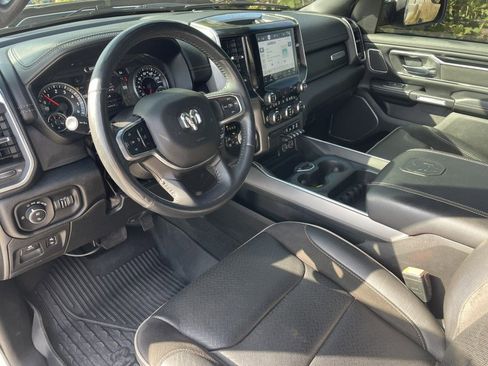Used 2022 RAM 1500 Laramie image 9