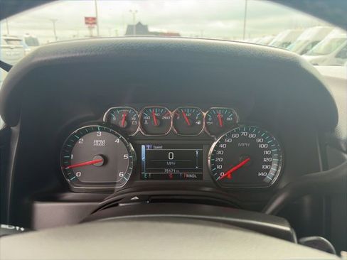 Used 2019 Chevrolet Tahoe LS w/ Enhanced Driver Alert Package AWD/4WD image 18