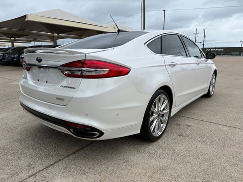 Used 2017 Ford Fusion Platinum image 7