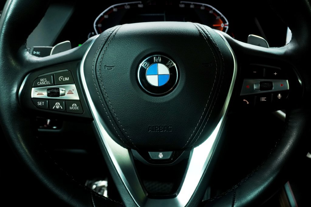Used 2023 BMW X5 xDrive40i AWD/4WD image 16
