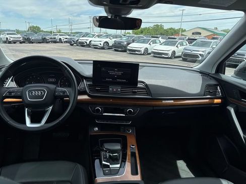 Used 2023 Audi Q5 2.0T Premium AWD/4WD image 12