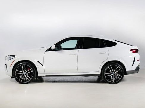 Used 2023 BMW X6 xDrive40i w/ Executive Package image 2
