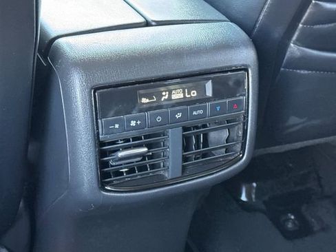 Used 2022 MAZDA CX-9 Touring image 14