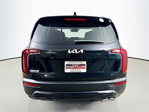 Used 2022 Kia Telluride SX w/ Nightfall Edition Package image 6