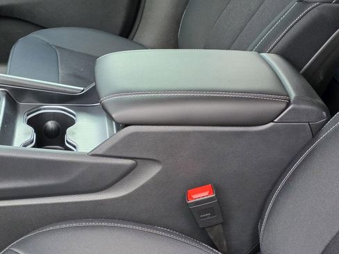 New 2025 Jeep Grand Cherokee Laredo X w/ Luxury Tech Group I image 9